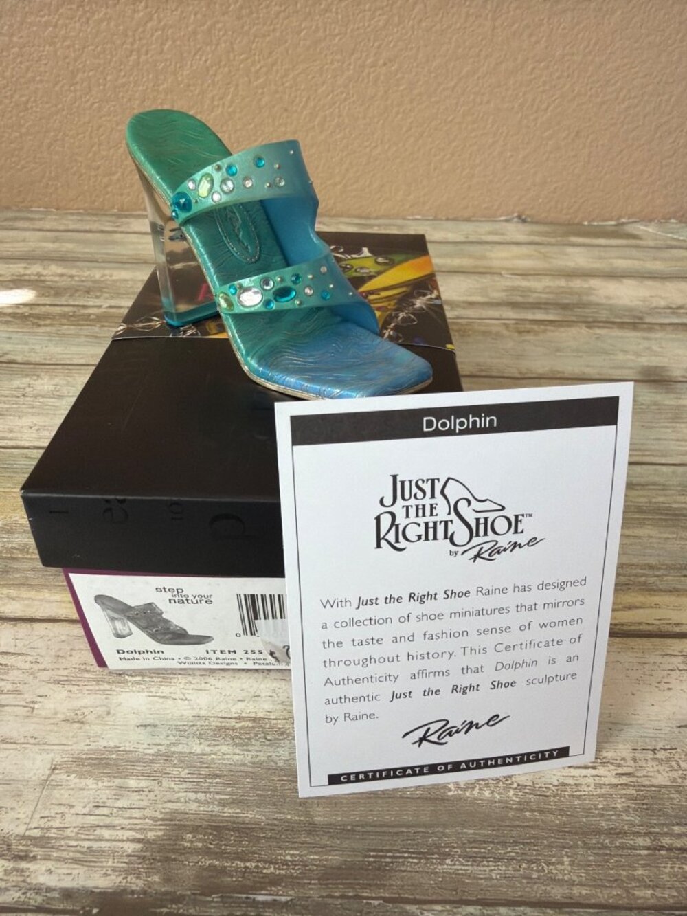 Just The Right Shoe “Dolphin” by Raine Miniature Shoe Figurine New in Box 2006